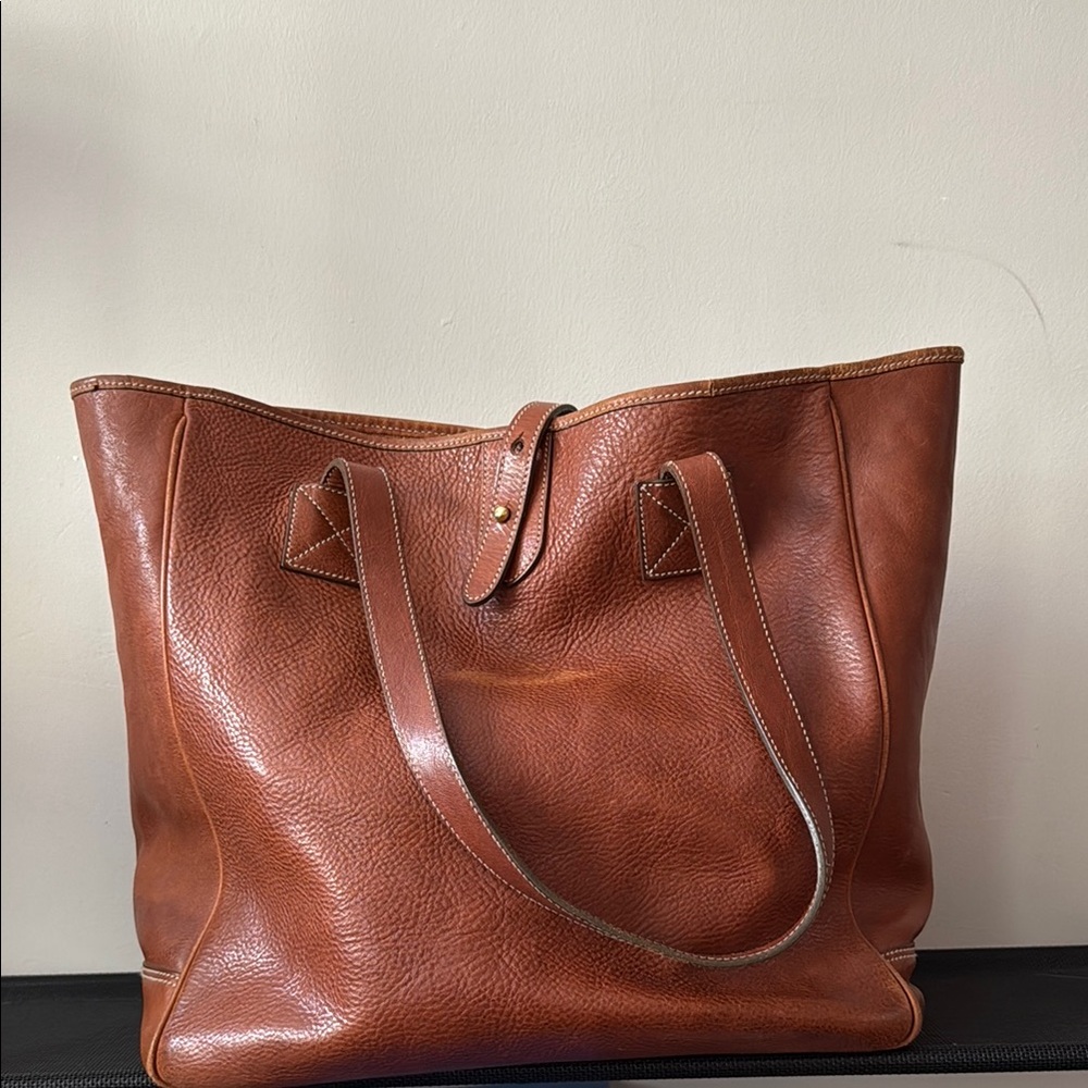 Ralph Lauren Elegant Brown Leather Tote Bag